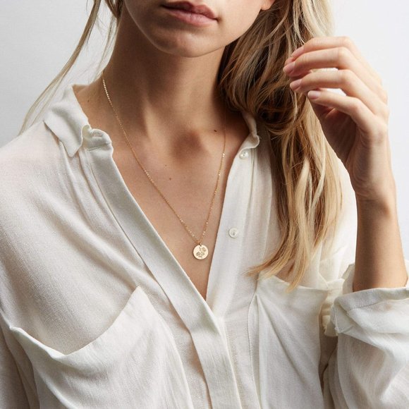 Buttercup Flower Engraved Chic Cute Charm Necklace - Picture 6 of 16